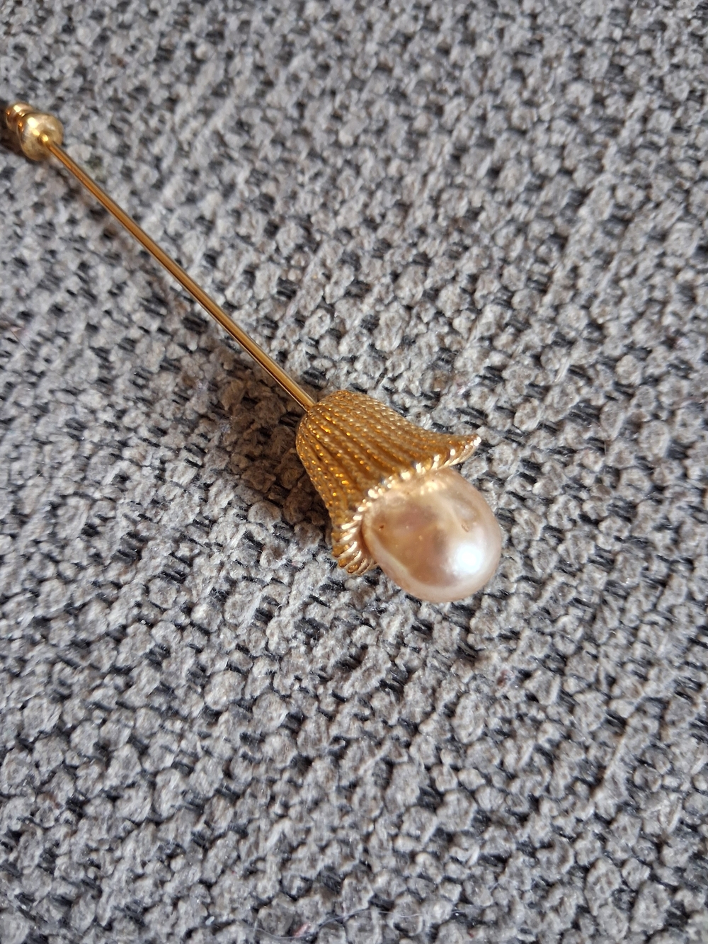 Vintage Gold Pearl Drop Stick Pin - Unbranded
